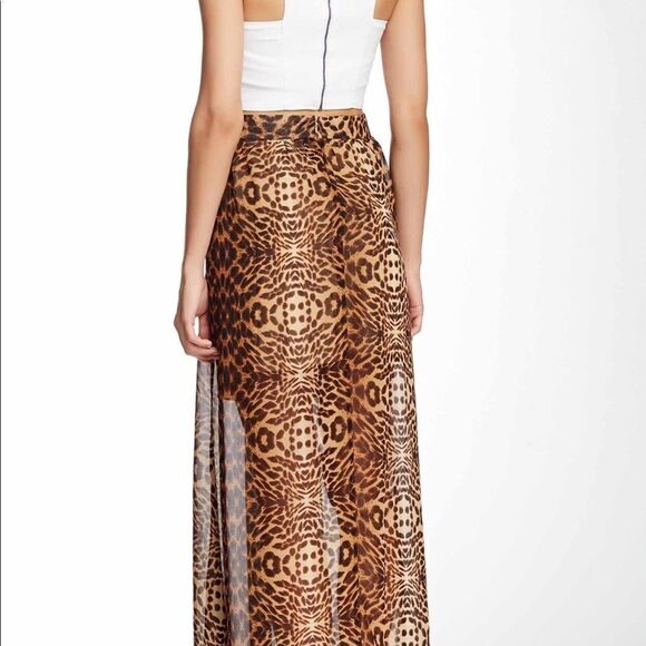 Vertigo leopard print maxi skirt - Picture 3 of 3